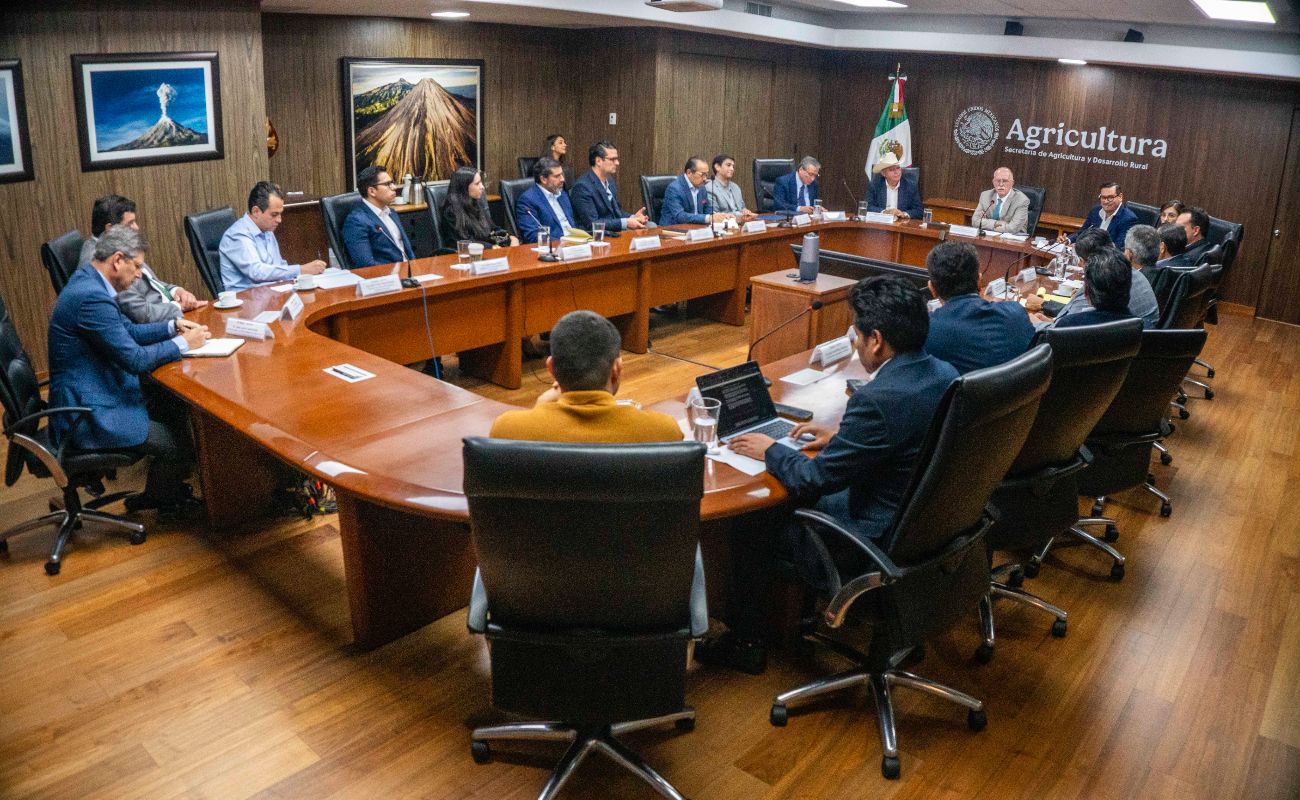 El plan de trabajo busca garantizar el abasto de leche y dar certeza en la comercialización a productores.