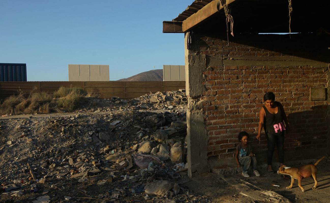 Casi listos para evaluación cinco prototipos de muro en muro fronterizo