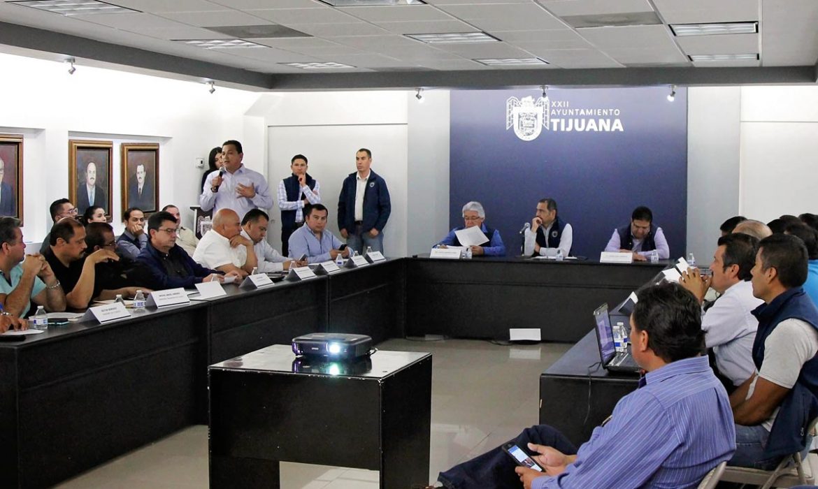 Convocan a transportistas de Tijuana a unirse al SITT