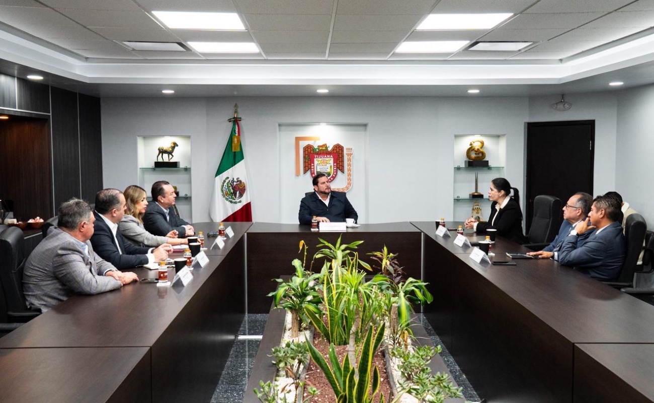 Buscan sumar esfuerzos en beneficio de la ciudadanía y del desarrollo económico de la ciudad.
