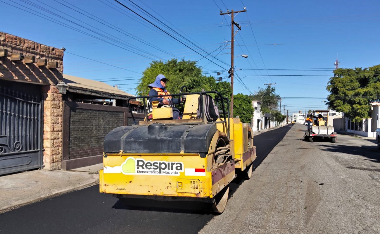 SIDURT rehabilita 2.7 km de vialidades en la zona oriente de Mexicali, beneficiando a colonias como Roma y Prohogar.