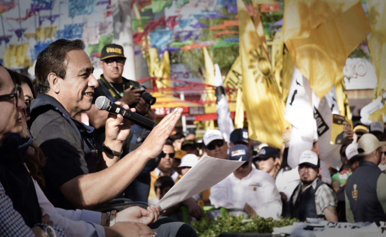 El teniente coronel encabezó el cierre de candidatos del PRD en Plaza Santa Cecicilia.