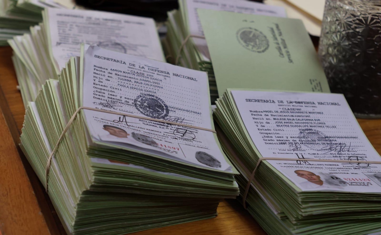 Los jóvenes deberán presentarse con su precartilla en la explanada de Palacio Municipal en la fecha y hora indicadas.