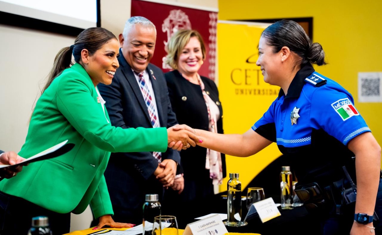 Fortalece gobierno de Claudia Agatón profesionalización de la Policía Municipal
