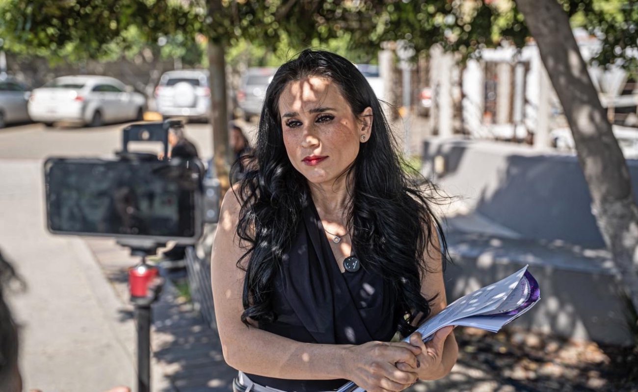 La madre, quien comparte la custodia con su ex pareja, denuncia favoritismos hacia él y solicita al Poder Judicial una resolución imparcial.