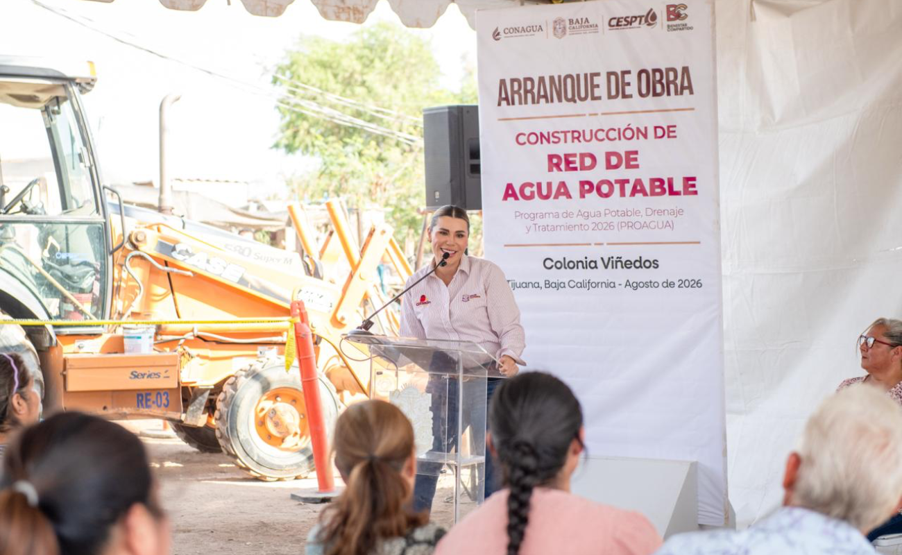 Construye CESPT red de agua potable; llevará el servicio a familias de la colonia Viñedos