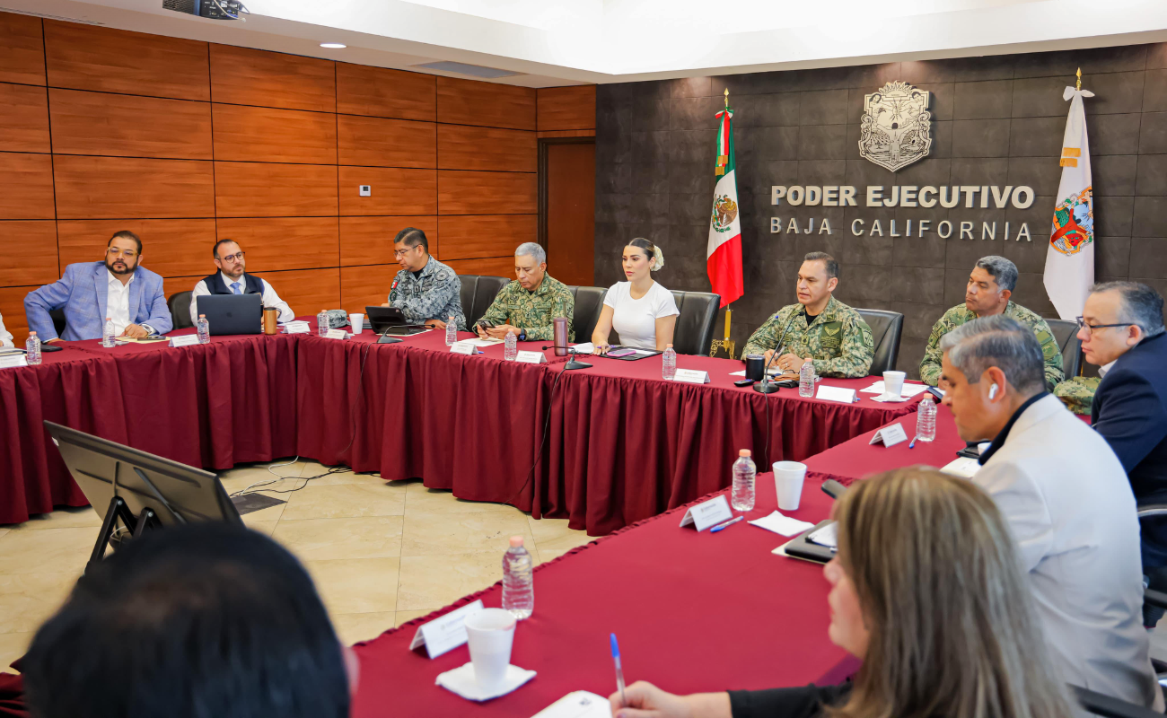 La gobernadora encabezó los trabajos de la Mesa de Seguridad.