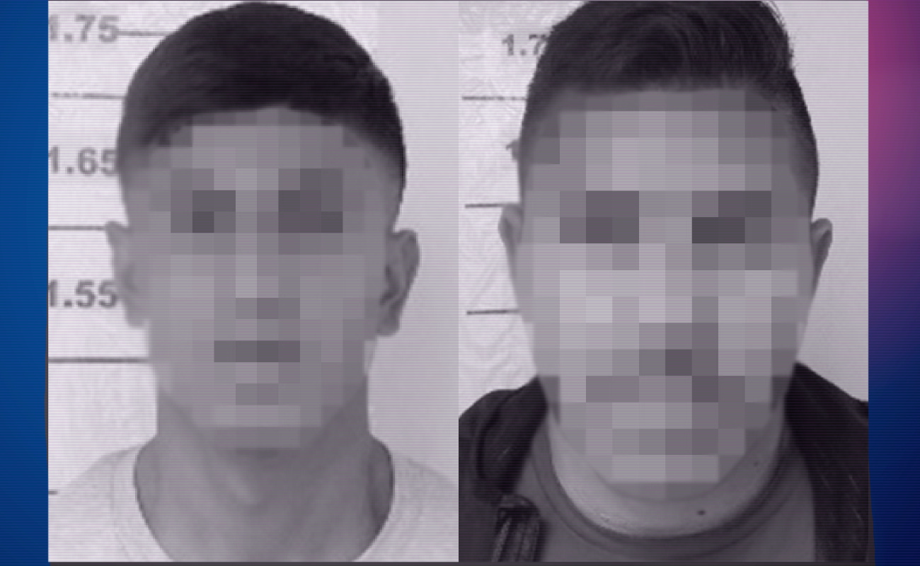 Adán Isaí ¨N¨, de 23 años y el copiloto Óscar ¨N¨, de 42 años, fueron detenidos y se les decomisó.