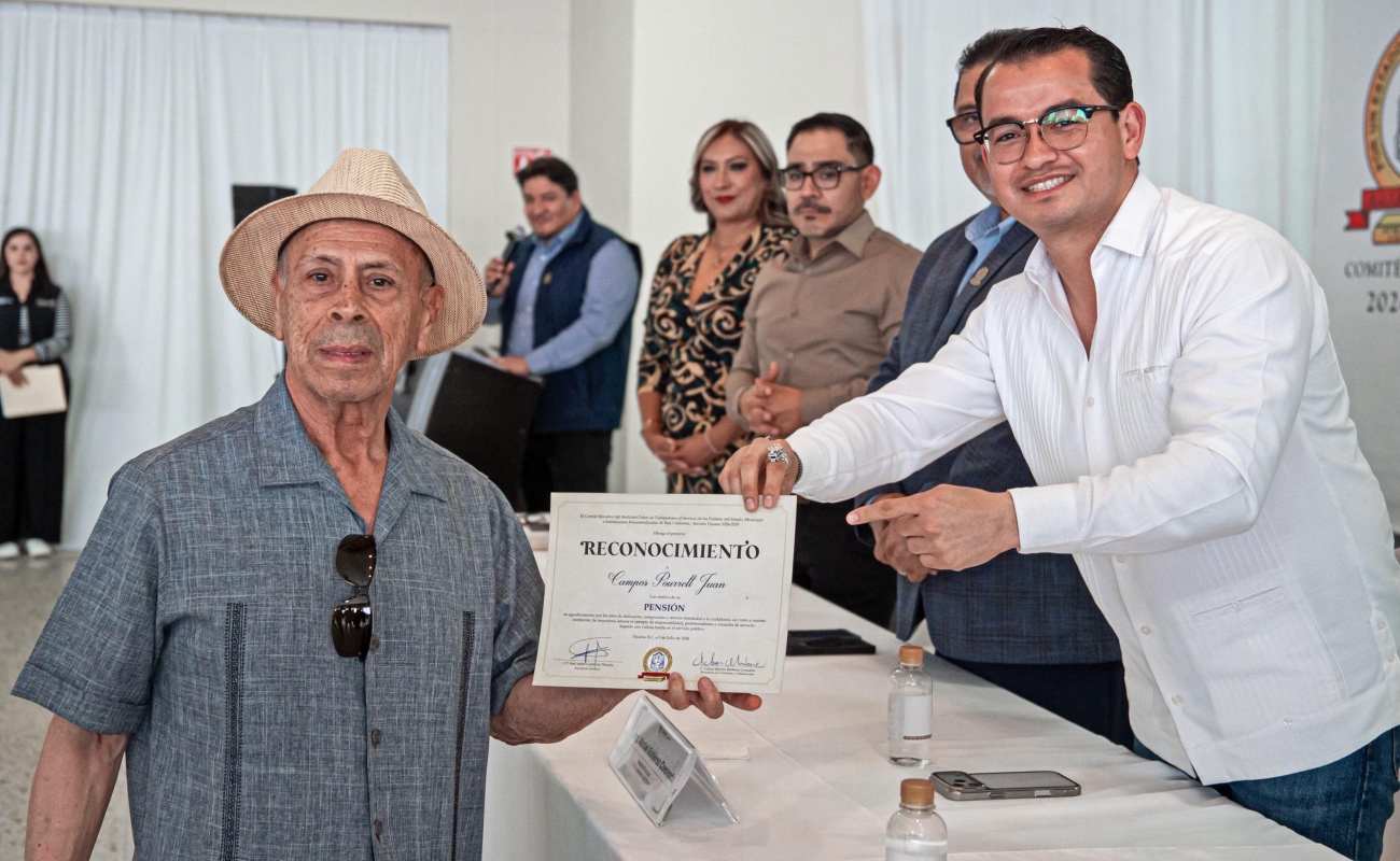 Reconoce Abdiel Gutiérrez Coronado la trayectoria de jubilados y pensionados del Sindicato de Burócratas de Tijuana