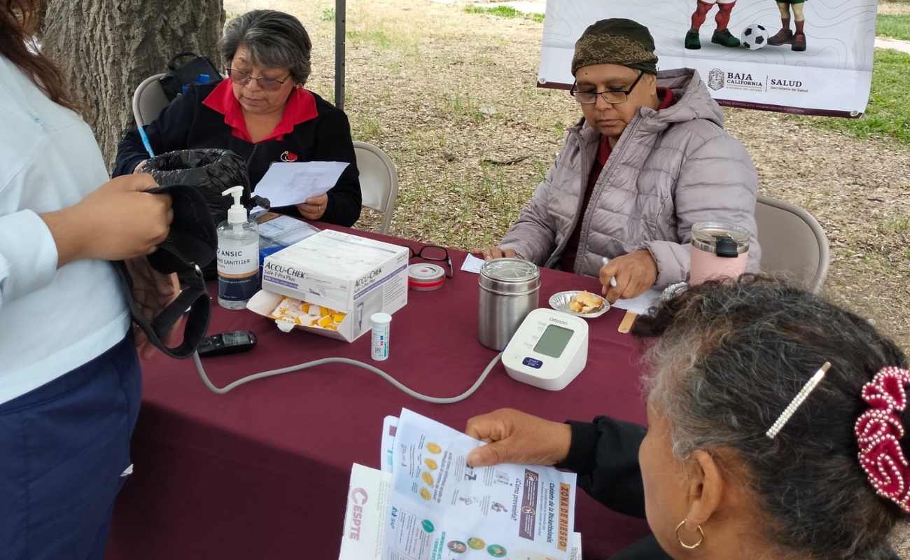Realizan jornada de salud en Parque Tecarroca en Tecate