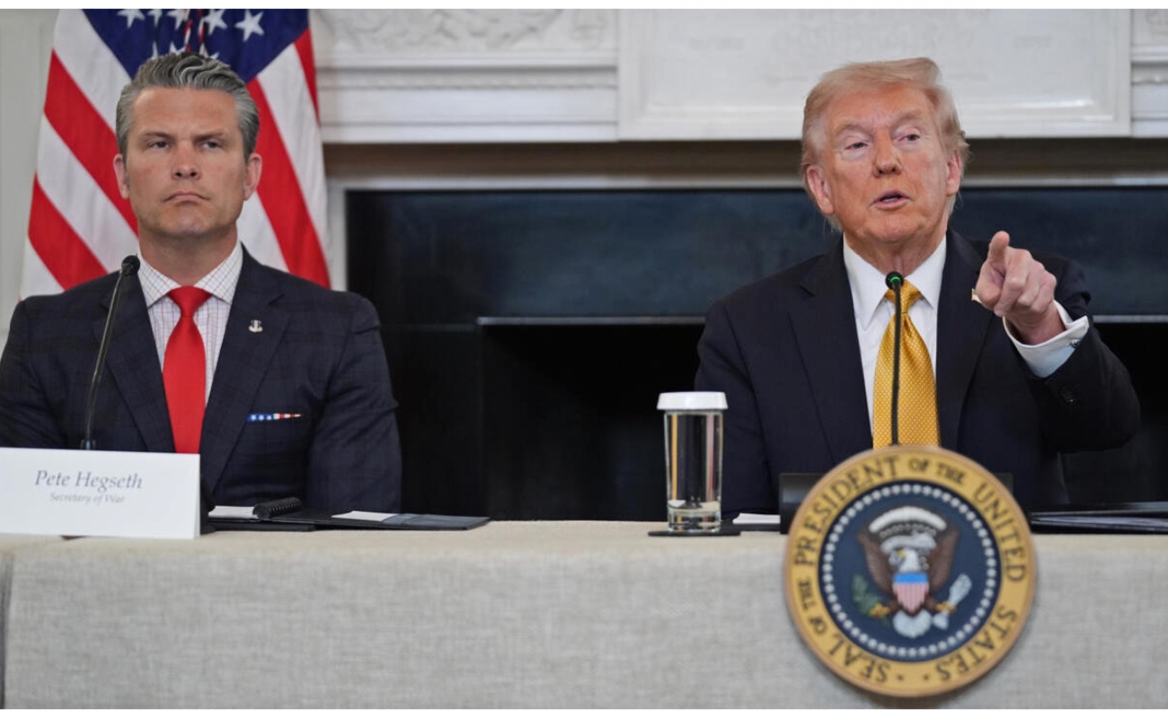 El presidente Donald Trump durante una reunión con altos mandos del Pentágono en la Casa Blanca, tras anunciar la reanudación de pruebas nucleares en territorio estadounidense.