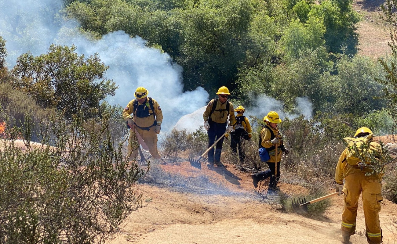 Bomberos de Tecate fortalecen su capacitación ante incendios forestales