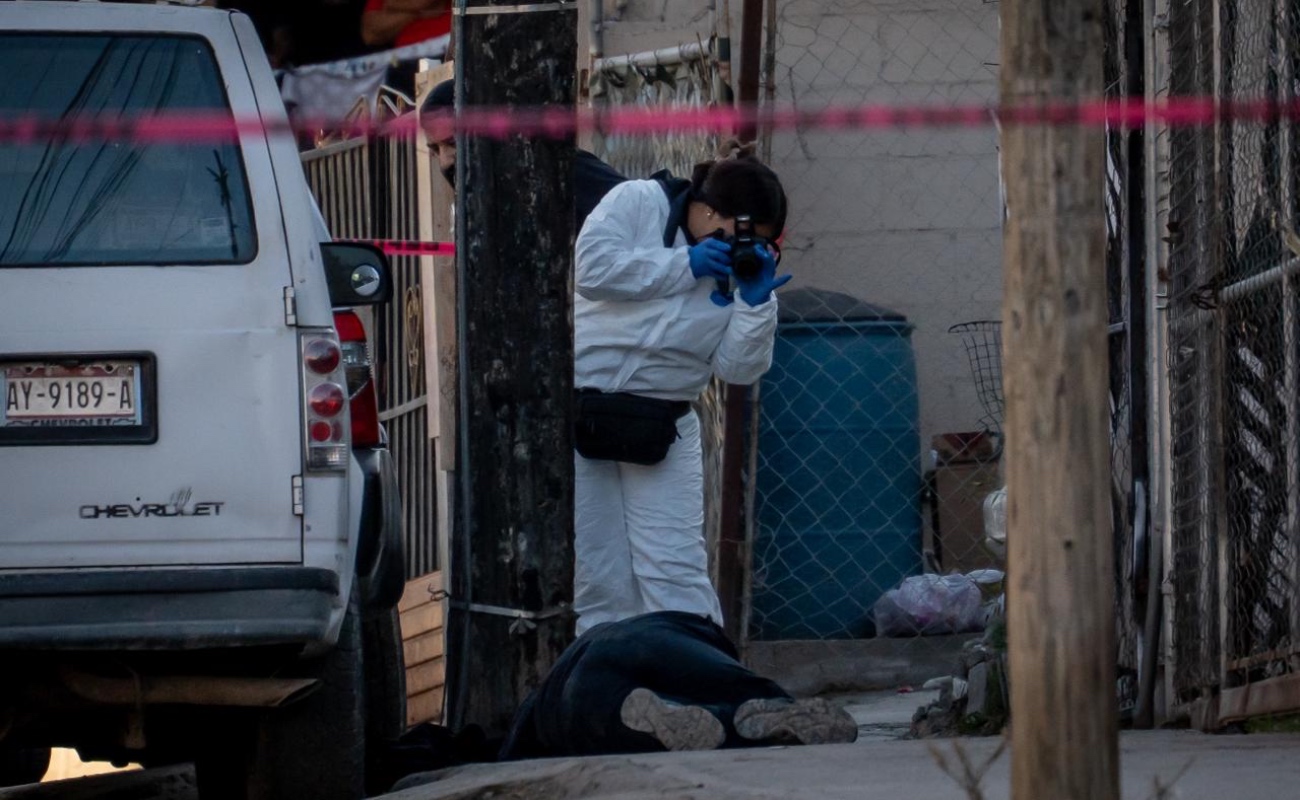 La víctima presentaba heridas producidas por arma de fuego; Hay dos detenidos.