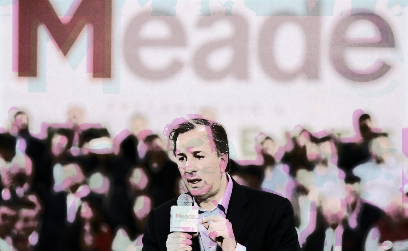 José Antonio Meade, presentó hoy su declaración 3de3 junto a cuatro certificaciones; con esto retó a sus rivales a someterse al mismo proceso.
