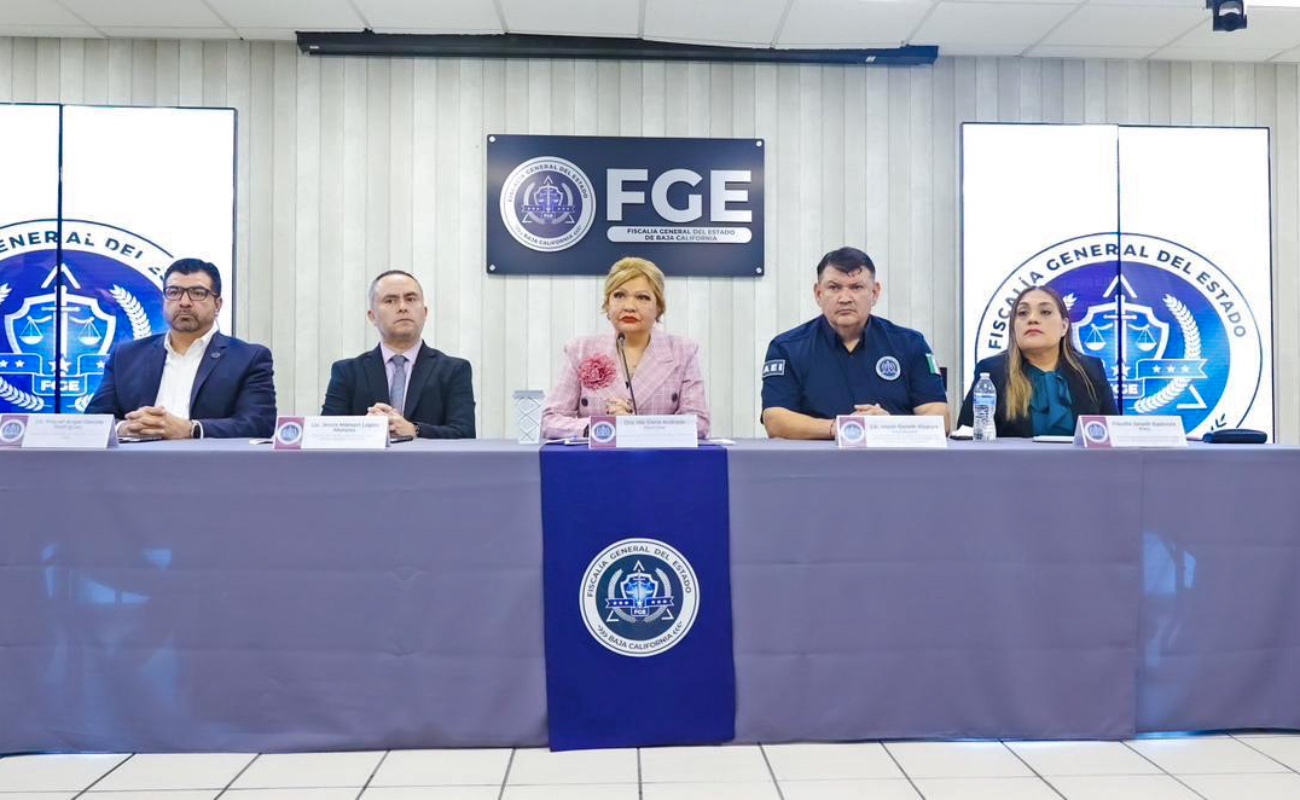 La Fiscal General del Estado, Dra. María Elena Andrade Ramírez, ofreció rueda de prensa.