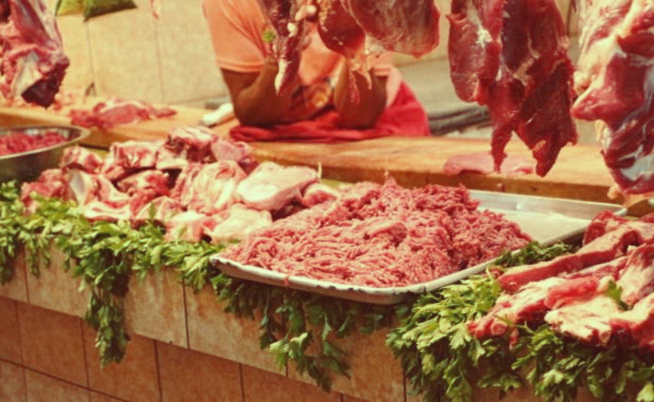 Carnes de res, de pollo y de cerdo, huevo fresco y pan ahora son productos de la canasta básica en México.