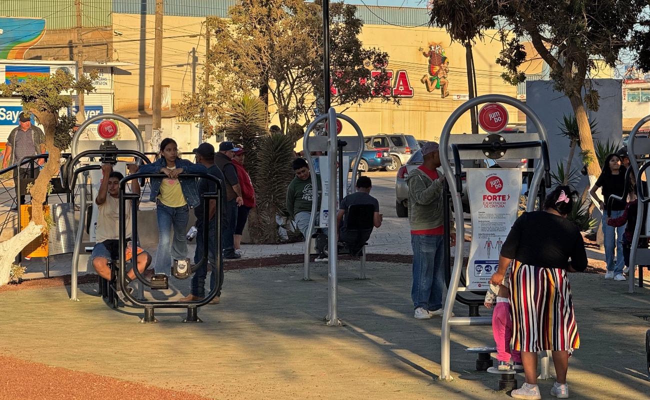 Gobierno de San Quintín transforma el entorno del Parque Braulio Maldonado para fortalecer la convivencia y el bienestar de las familias