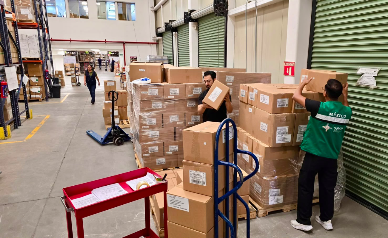 Arriban a BC medicamentos e insumos para hospitales generales