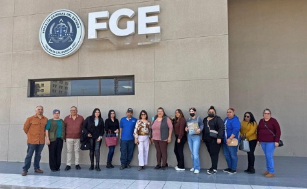 La Fiscalía General del Estado realizó un taller para padres de jóvenes en riesgo por consumo de sustancias, impartido por consejeros en adicciones.