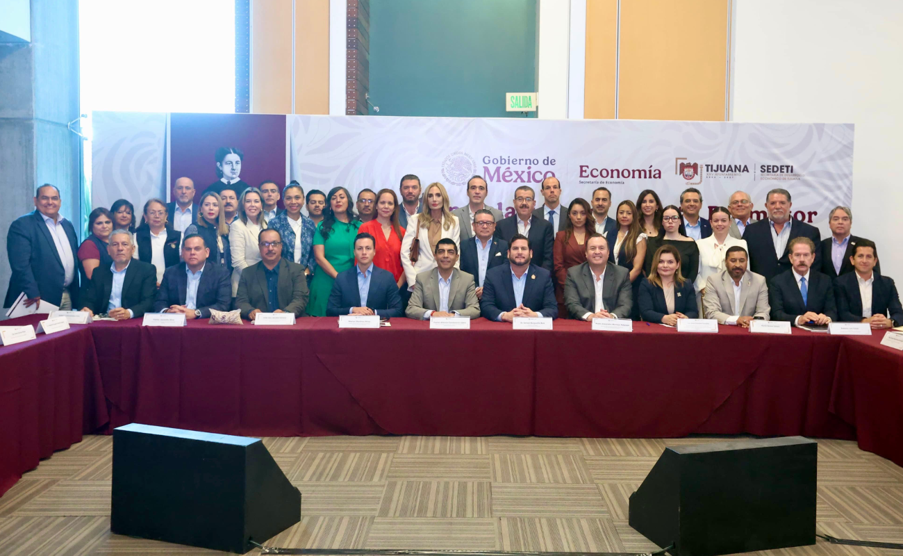 El alcalde Ismael Burgueño encabezó la instalación del Comité Promotor de Inversiones de Tijuana.