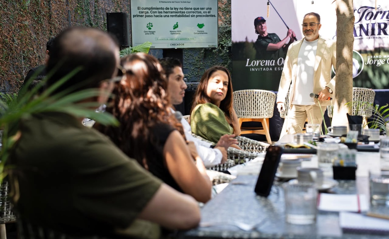 Analizan impacto de cambios laborales en la industria restaurantera
