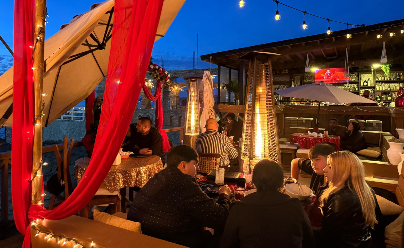 Activa San Valentín la economía gastronómica de Rosarito