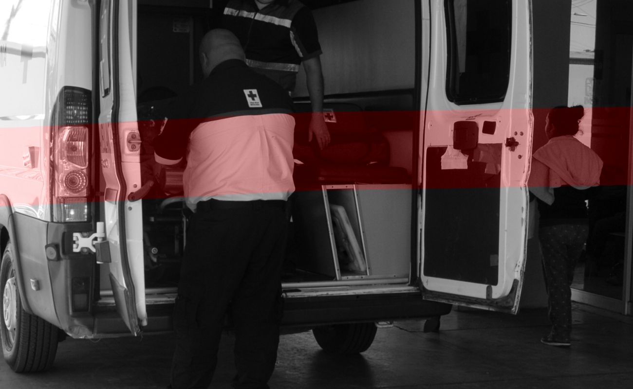 El agente fue trasladado a la clínica 8 del IMSS.