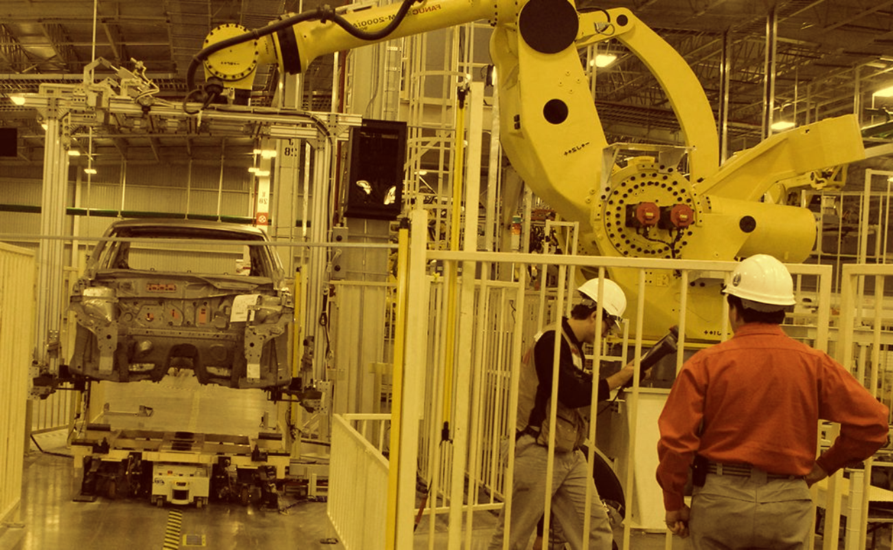 México registró una producción de 4 millones 100 mil vehículos el año pasado.