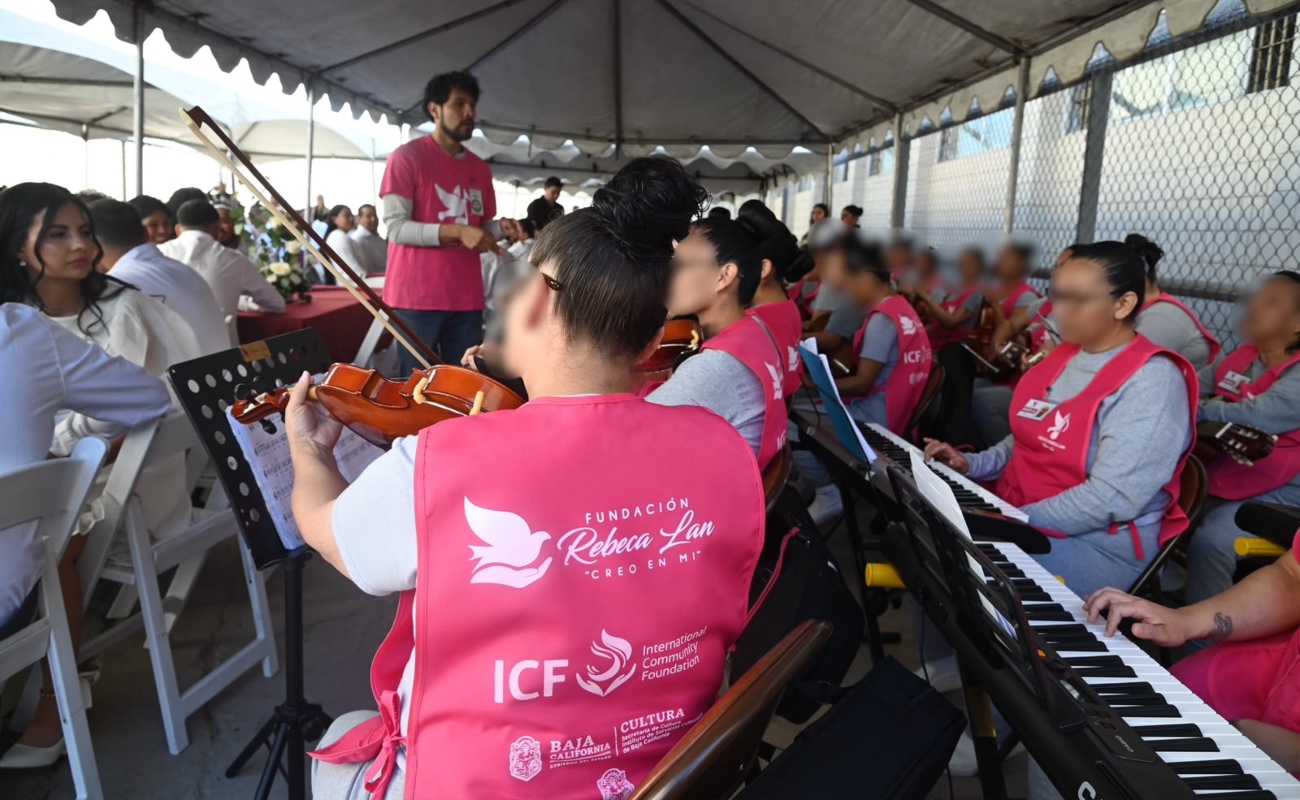 Celebra CESISPE ceremonia de matrimonios colectivos en el centro penitenciario de Tijuana