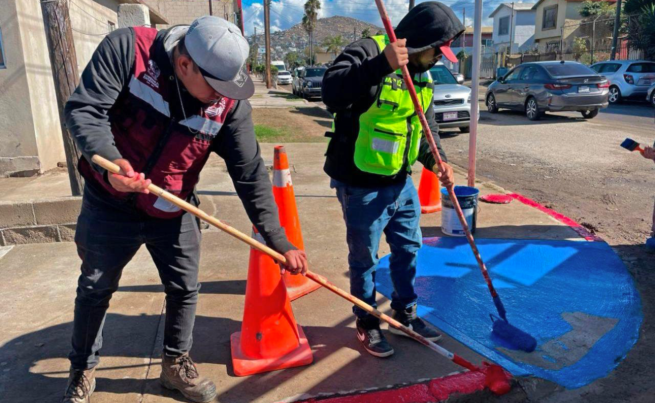 Generan espacios más inclusivos y de movilidad universal en Ensenada