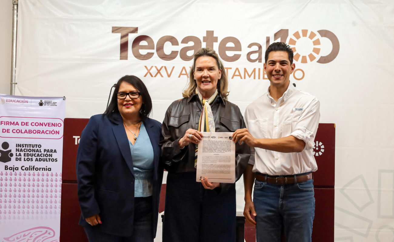 Firman convenio de colaboración para acercar alfabetización y educación básica a personas mayores de 15 años.