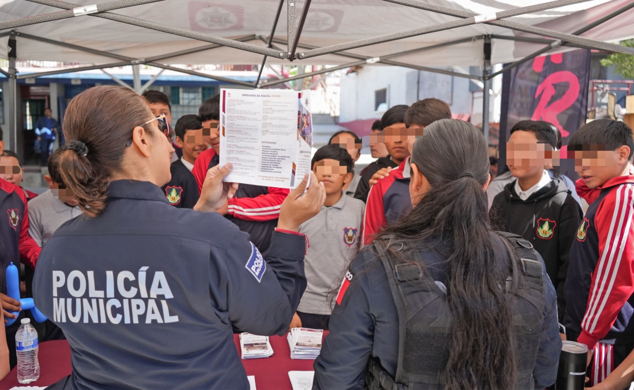Exhorta a estudiantes a fortalecer la prevención del delito dentro de las aulas