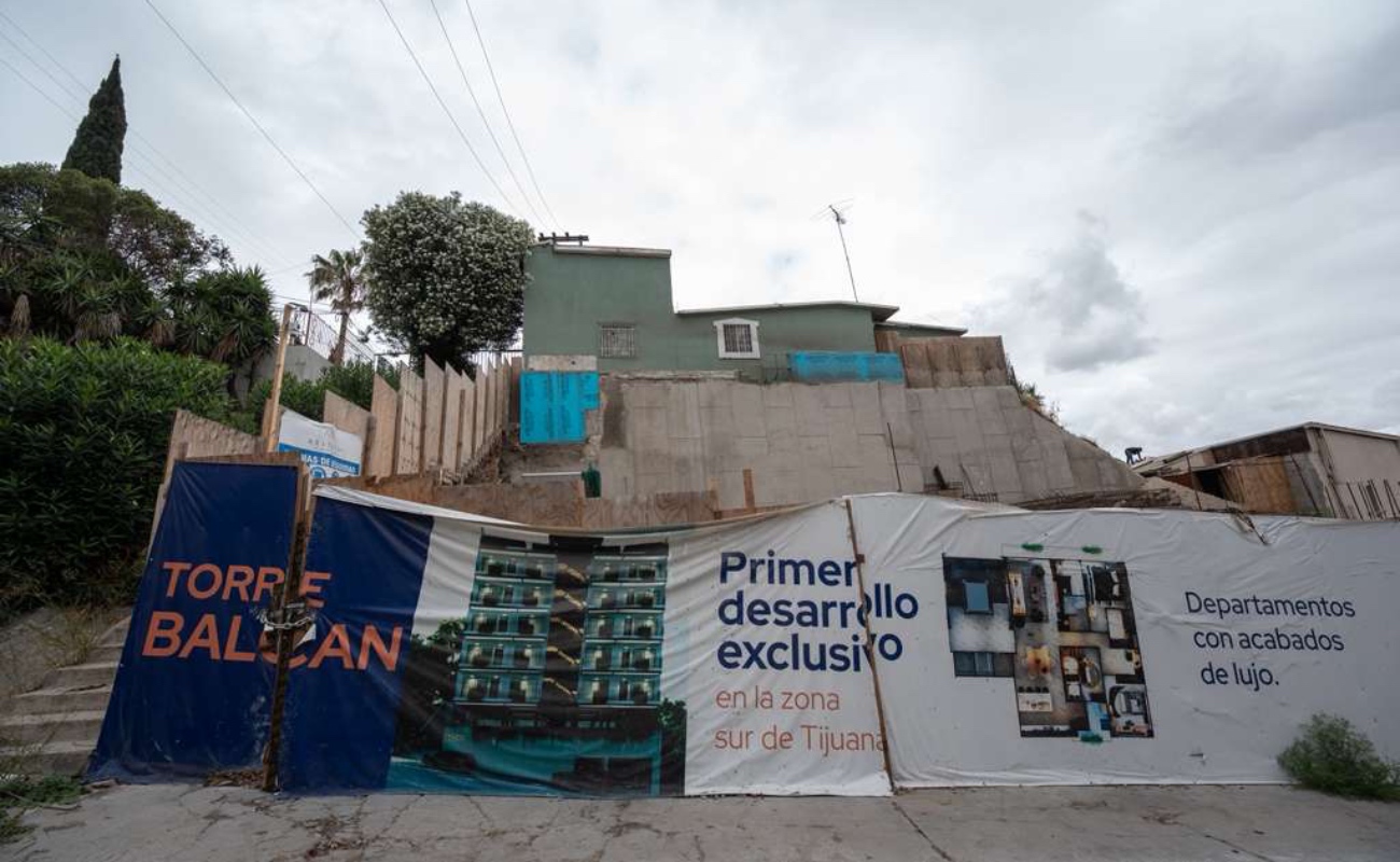 Vecinos de Villa Floresta exponen que obra inconclusa pone en riesgo viviendas