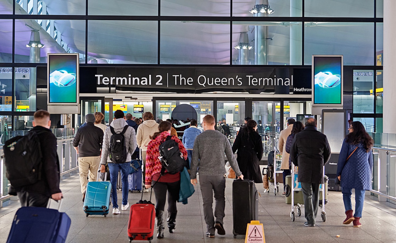 Reino Unido emite alerta de viaje para varios países europeos ante riesgos de seguridad y tensiones políticas
