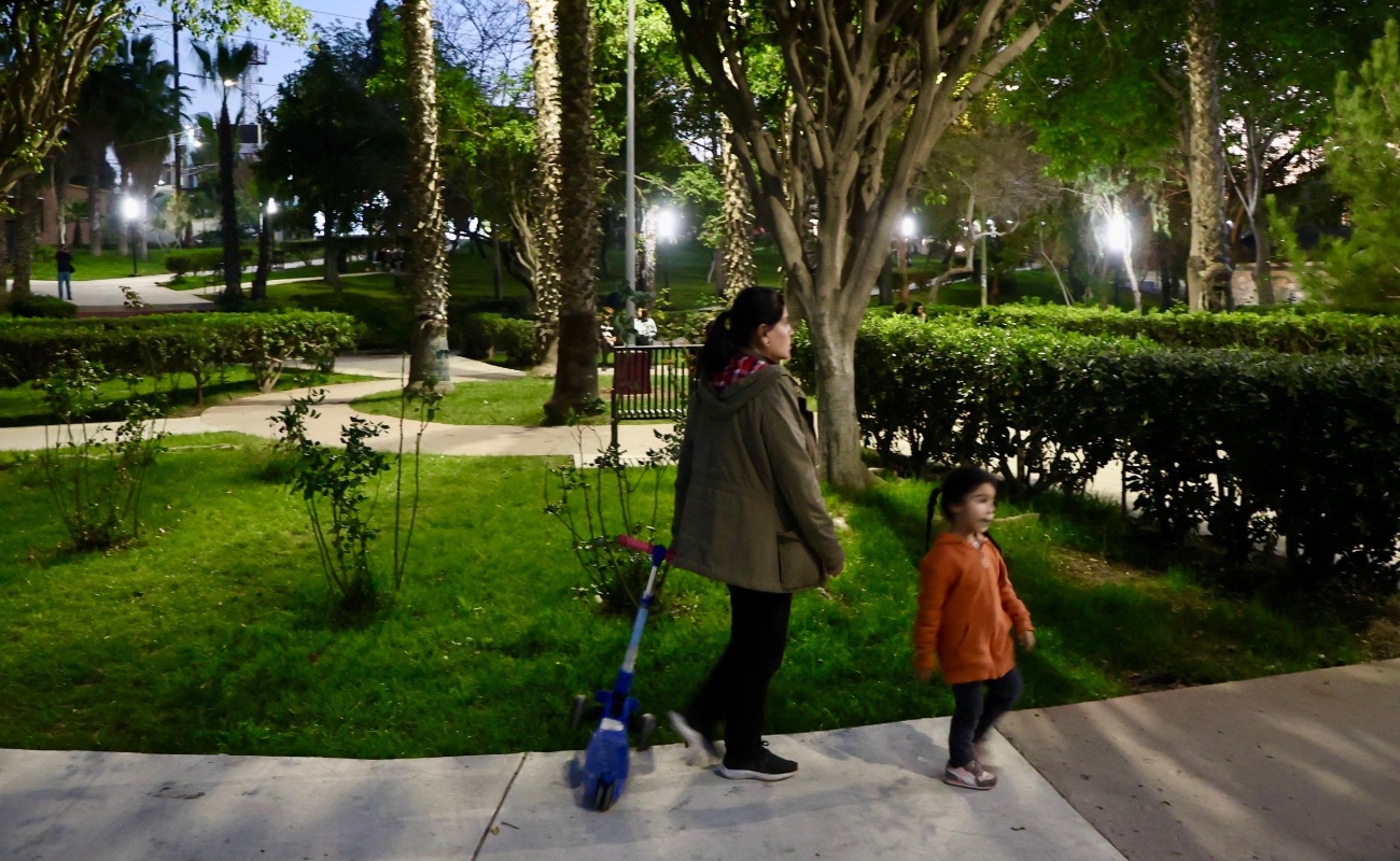 Instala Gobierno Municipal de Tijuana más de 30 luminarias en el Parque Ampliación Guaycura