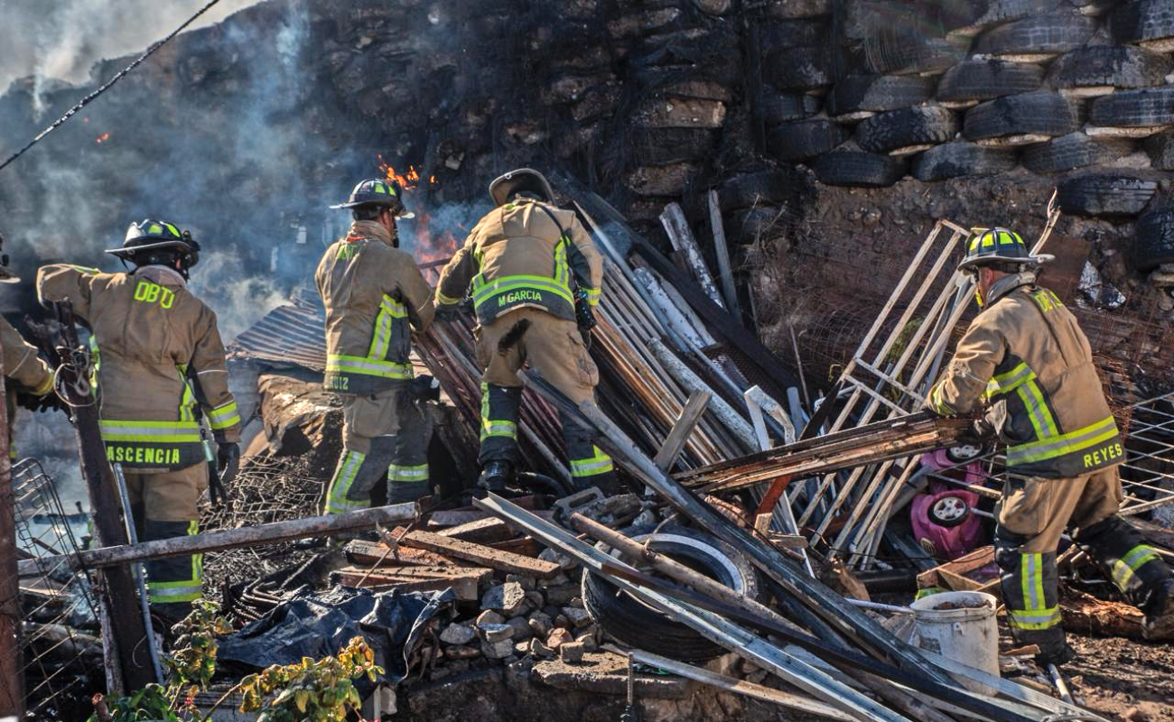 El complicado acceso al lugar afectó la labor de Bomberos.