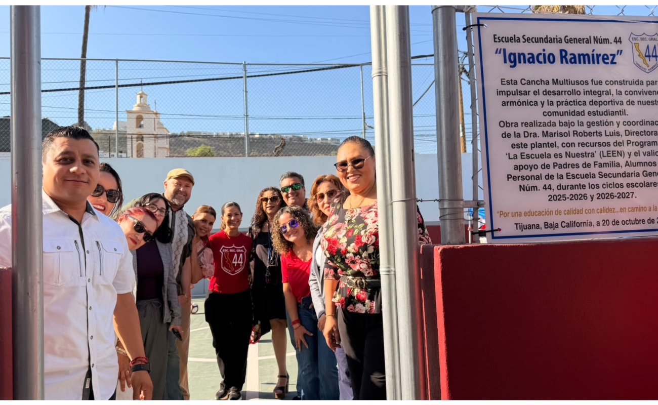 Inauguran cancha de usos múltiples en la secundaria 44 “Ignacio Ramírez”