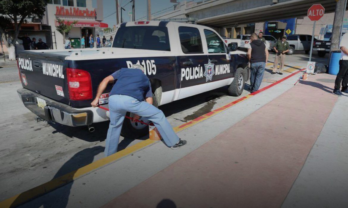Sin incidentes liberan sitio de taxis amarillos
