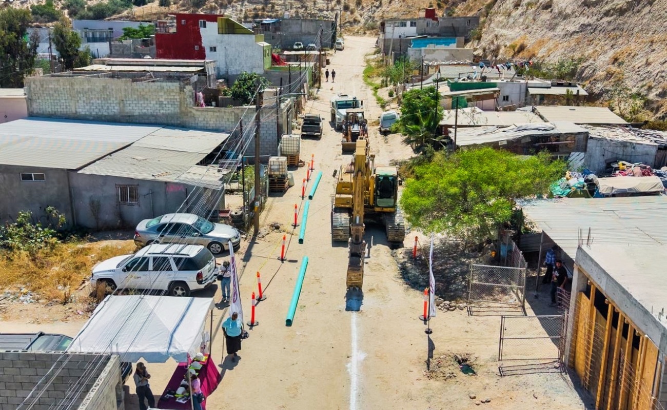 La CESPT introduce agua potable en ocho colonias de Tijuana y Rosarito.