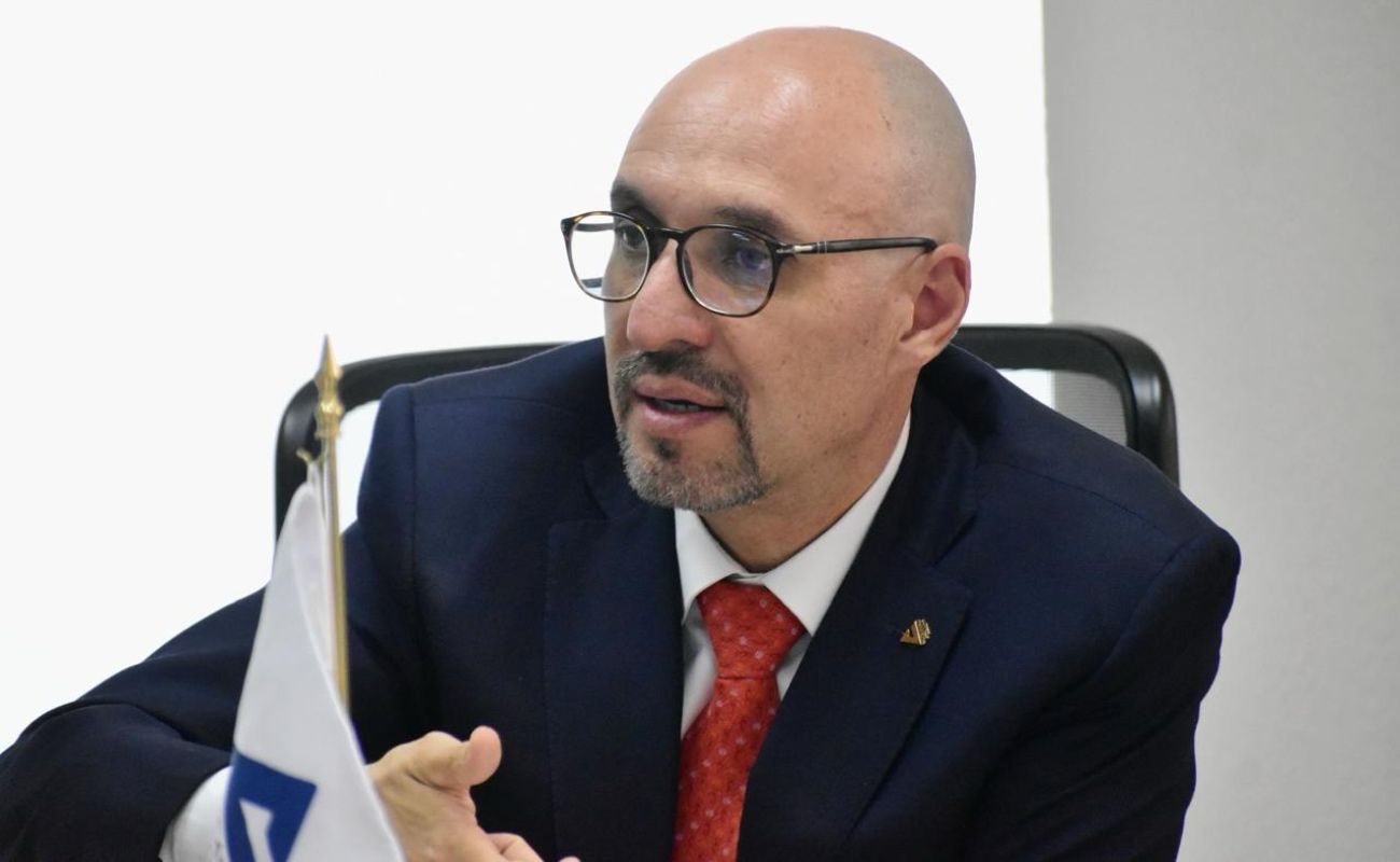 Advirte que incrementar impuestos y derechos locales sobre la economía formal, debe analizarse.