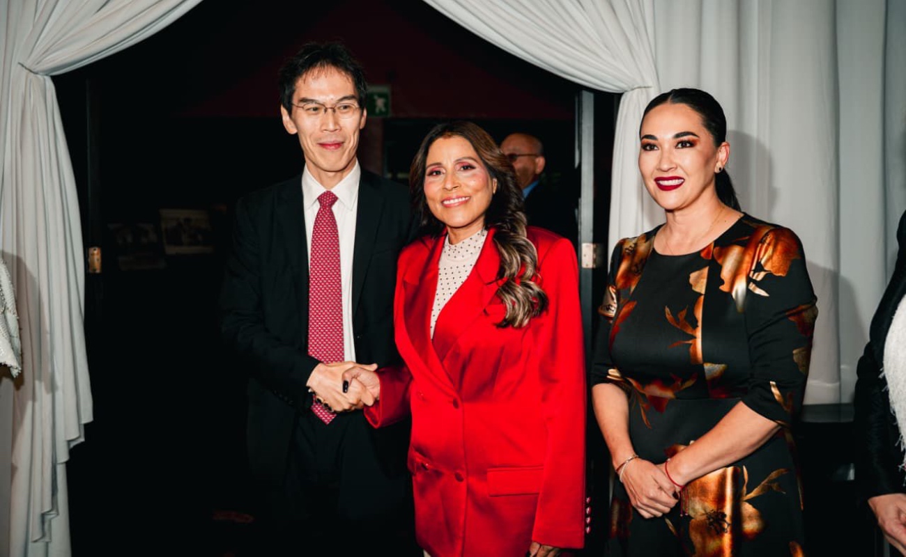 Claudia Agatón reconoce 100 años de aportación de la comunidad japonesa a Ensenada