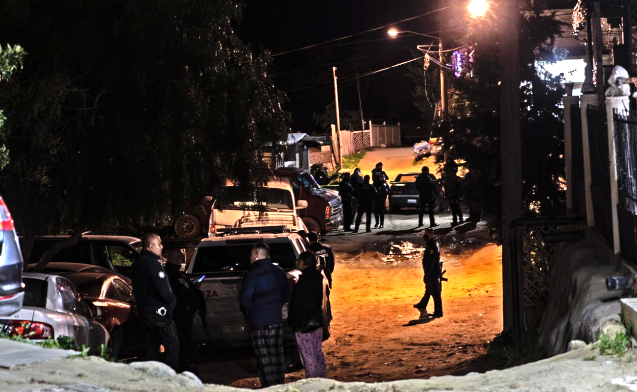 Ejecutan a agente de la FESC en la colonia Flores Magón