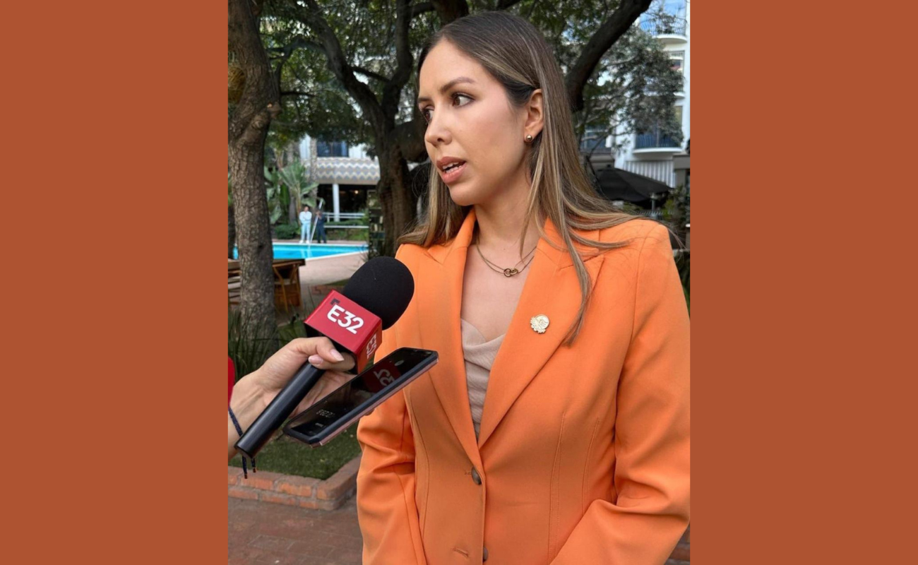 El principio garantiza la firmeza de las resoluciones judiciales, la certeza jurídica y un cierre definitivo a los litigios.