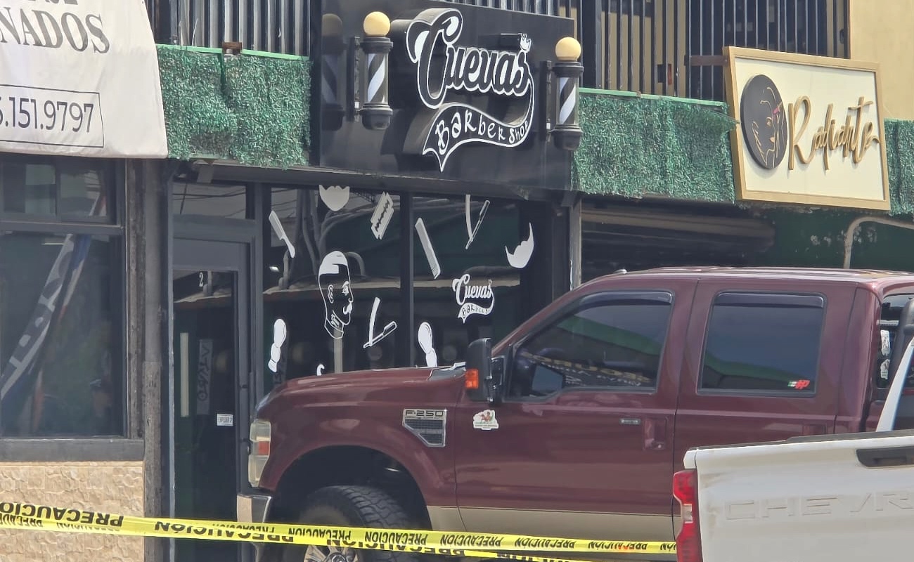 Asesinan a un hombre en Barbería Cuevas de la calle 9