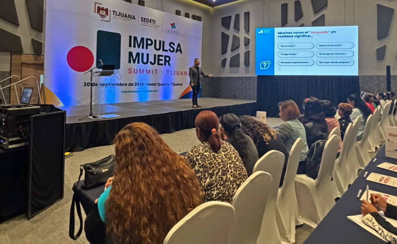 Más de 500 mujeres emprendedoras de Tijuana se dieron cita en la exposición feria.