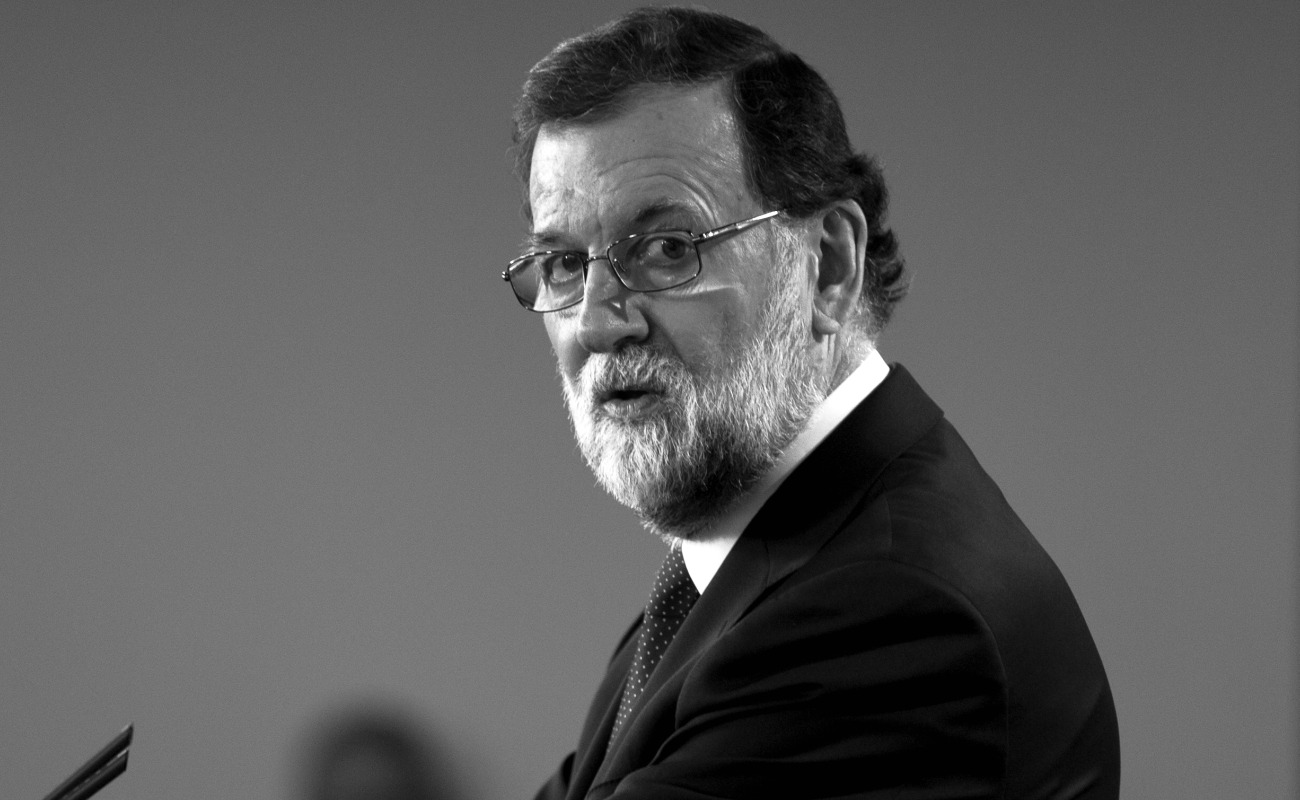 Rajoy propone destituir a gobierno catalán