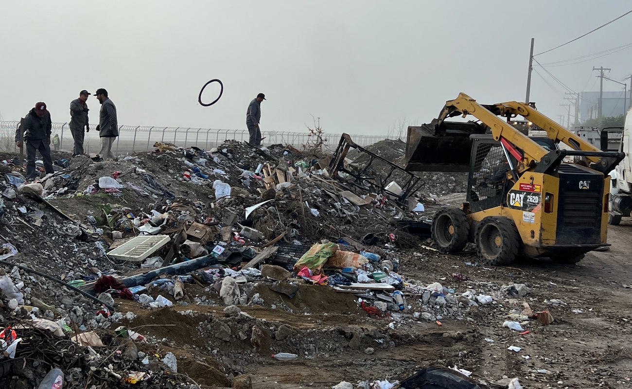 Contribuye CMIC al saneamiento y mejora de la imagen urbana de Rosarito