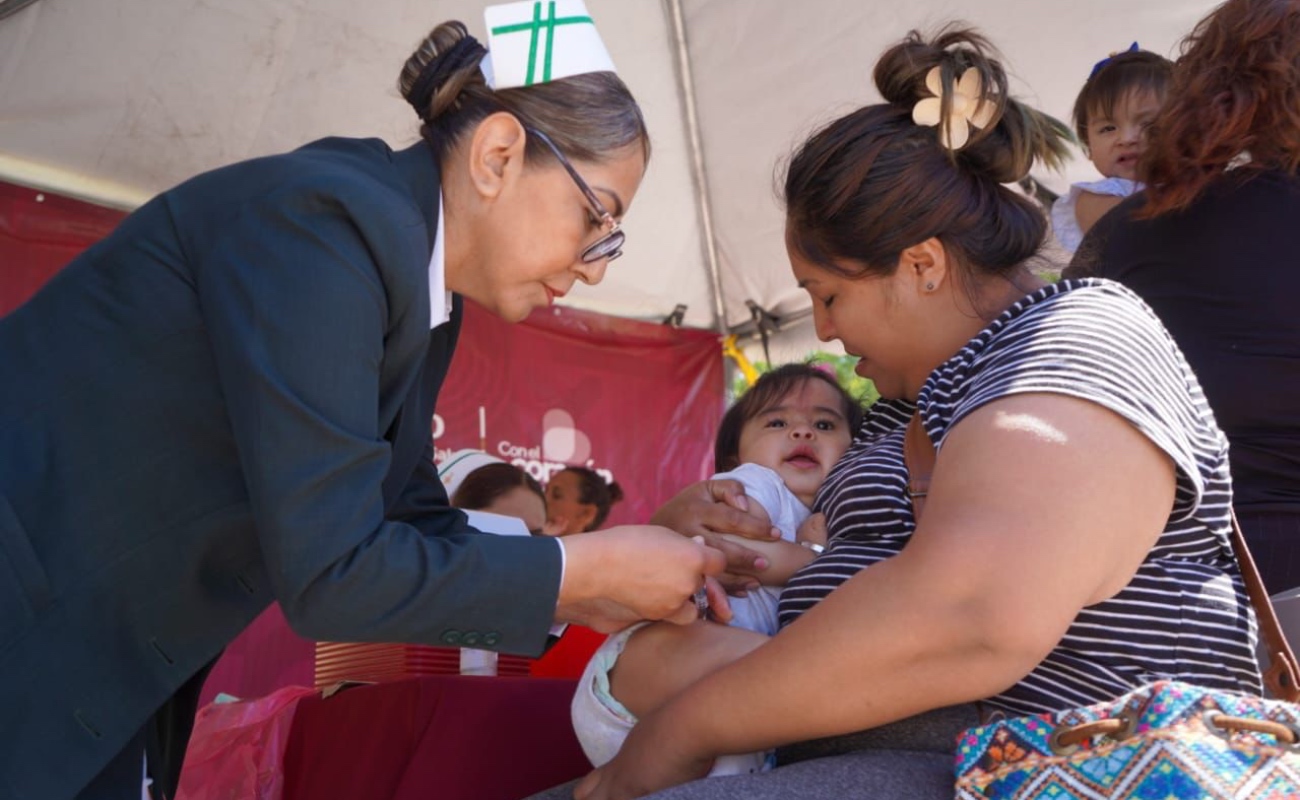 Avanza BC en la cobertura universal de vacunación