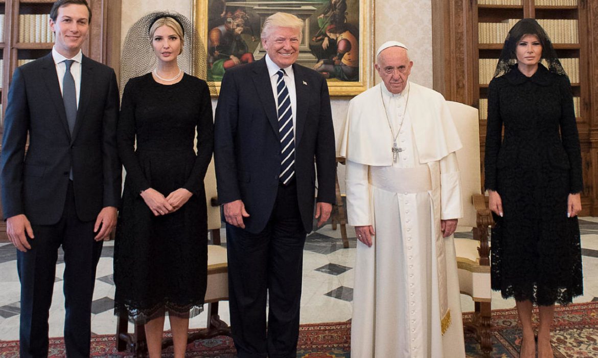 “Nos viene bien la paz”, dice Trump tras dejar choques con el papa