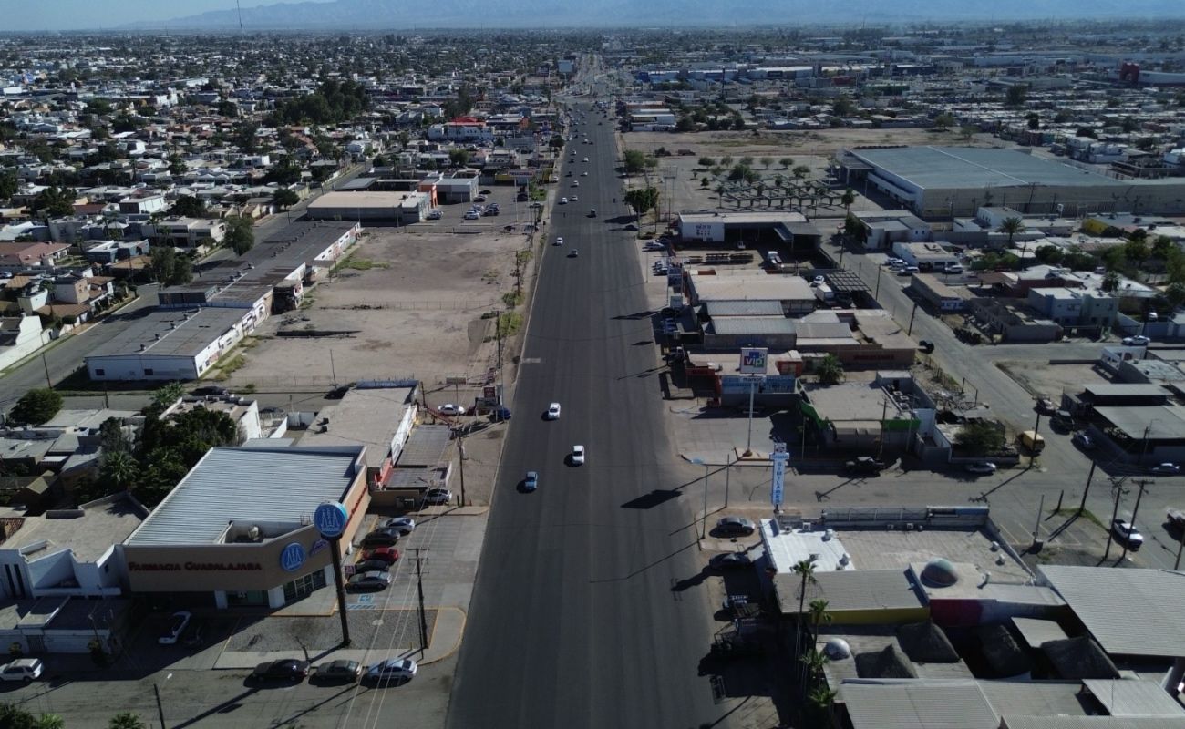 Se realizan trabajos de reciclado asfáltico en un tramo de aproximadamente 2 kilómetros.
